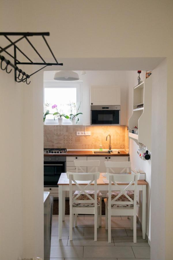 Firpo Apartman Eğri Dış mekan fotoğraf